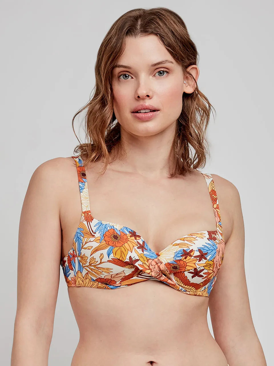 BIKINI CAPACIDAD ESTAMPADO RETRO FLORAL