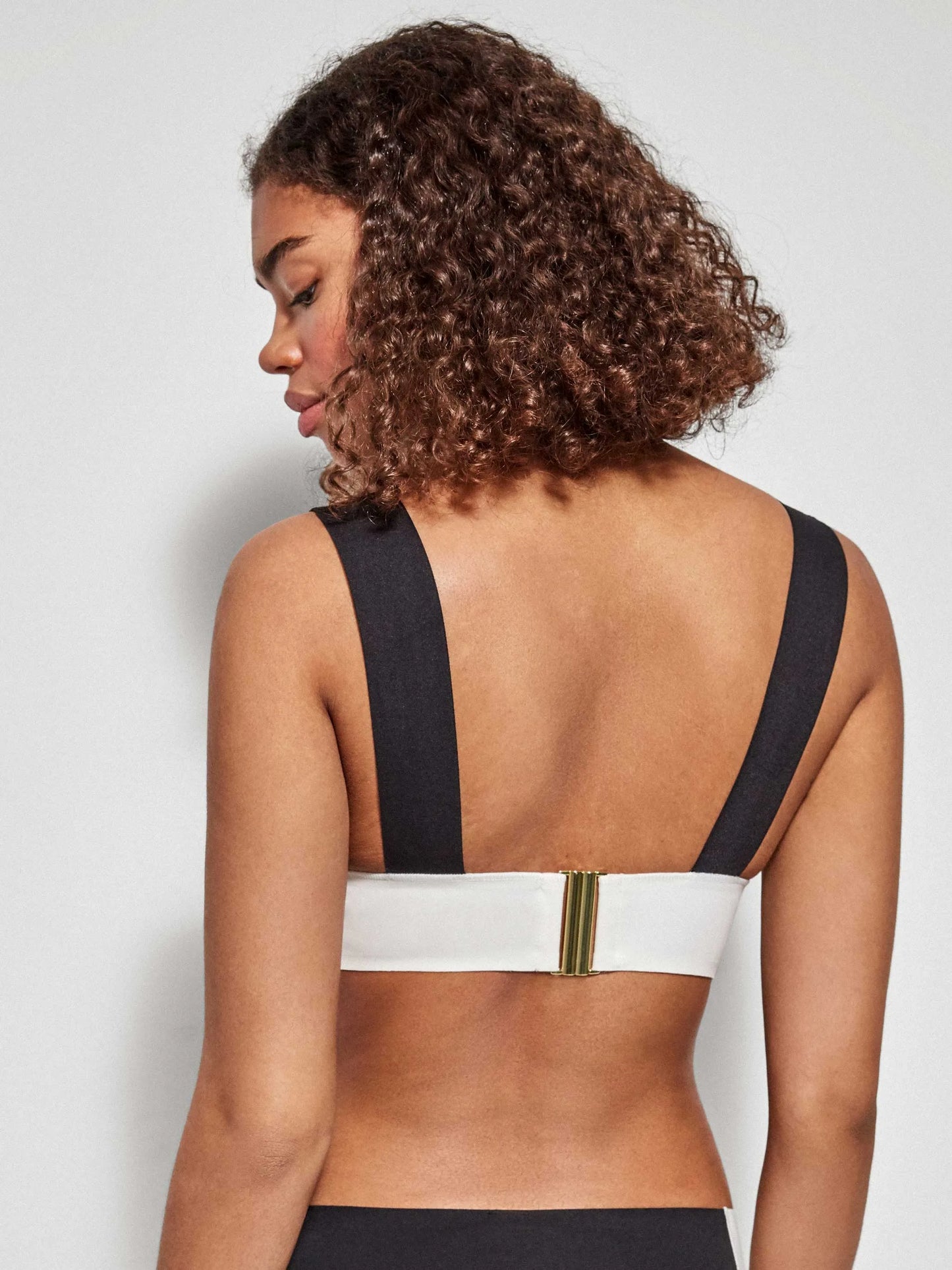 BIKINI CORTE LASER BRAGUITA MIDI