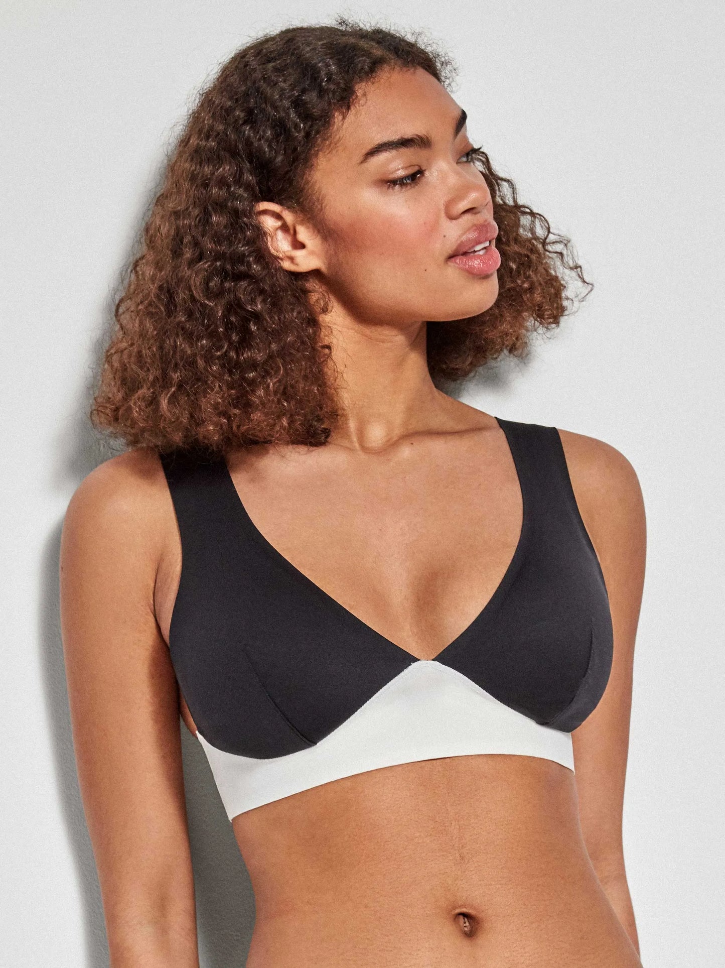 BIKINI CORTE LASER BRAGUITA MIDI
