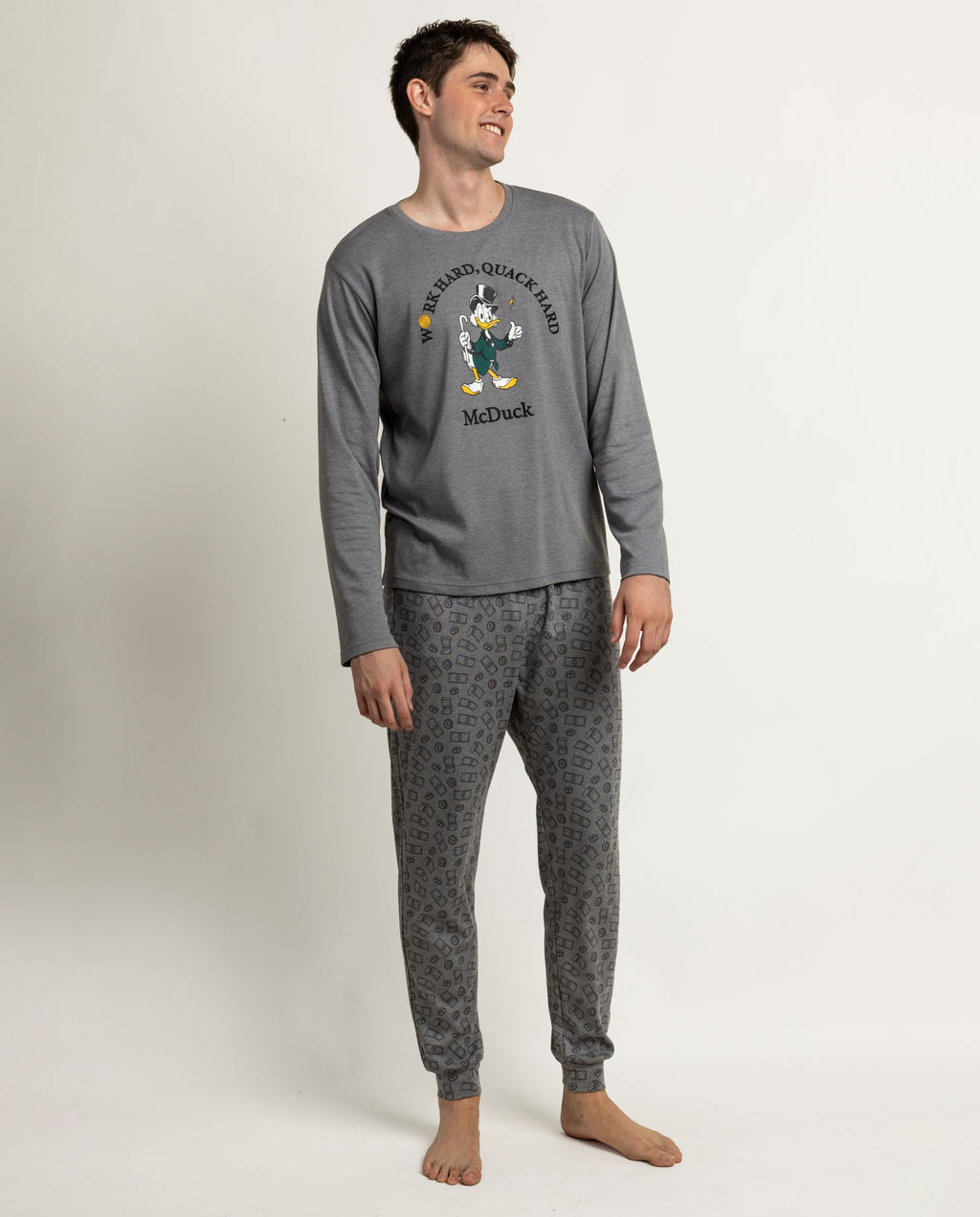 Pijama de hombre disney tío gilito work hard quack hard manga larga gris jaspe